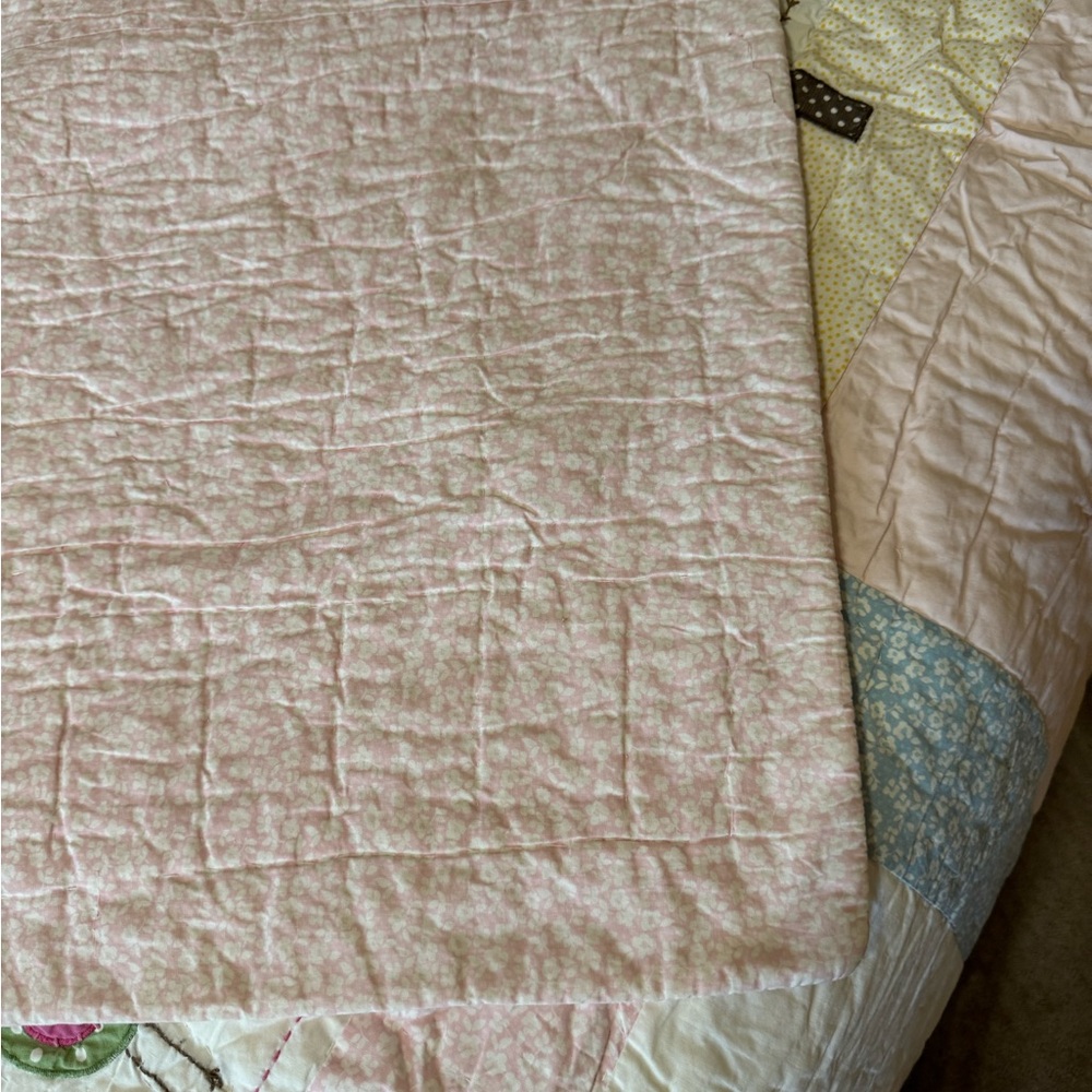 Pottery Barn Kids Quilt
Twin - Picture 3 of 6